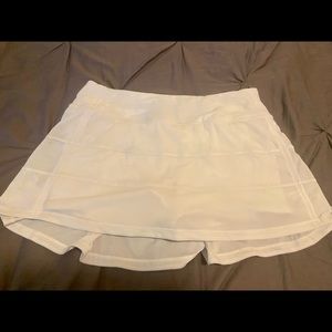 Lululemon skort like new size 6